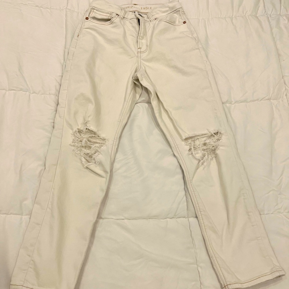 American Eagle Mom Jeans